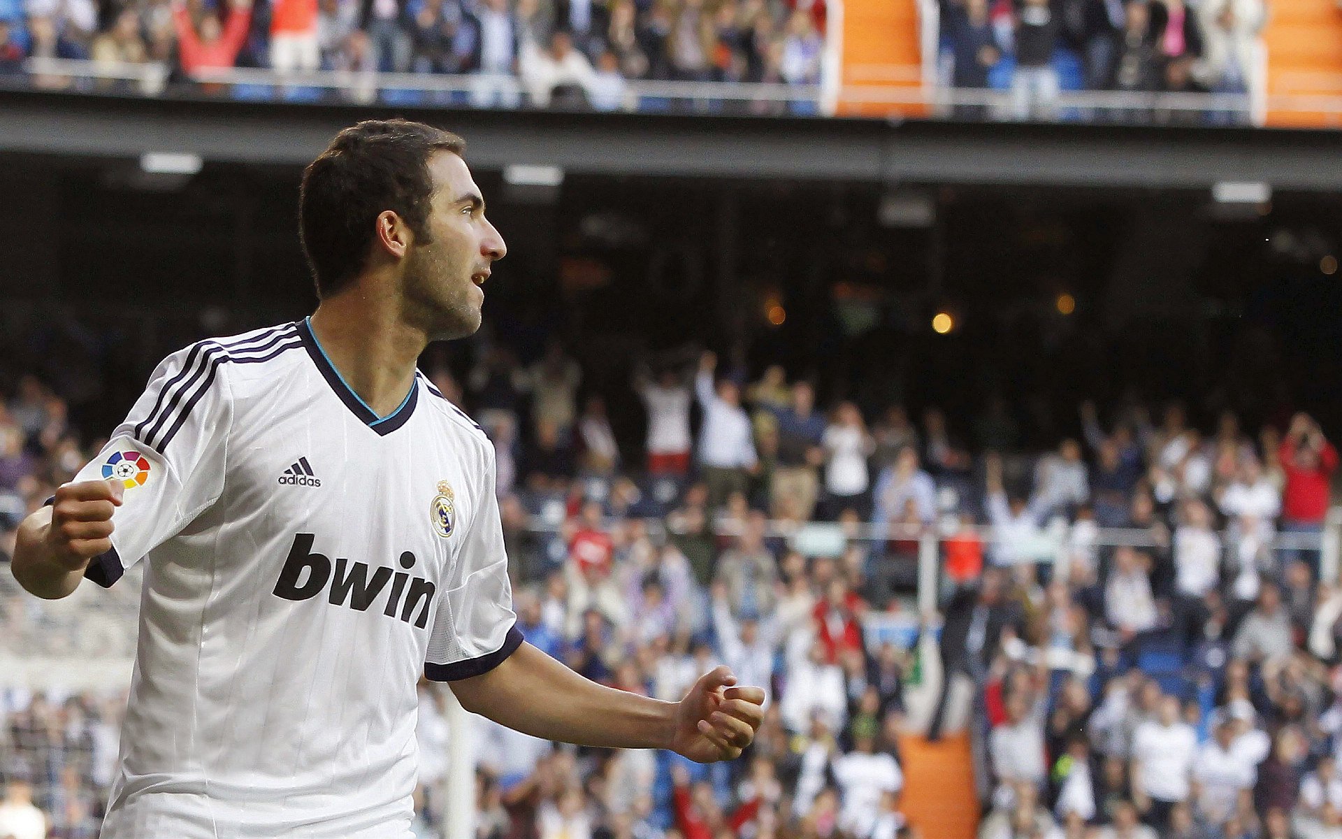 国际奥委会助推足球项目覆盖更多青少年群体，国际奥委会把球踢给了各国