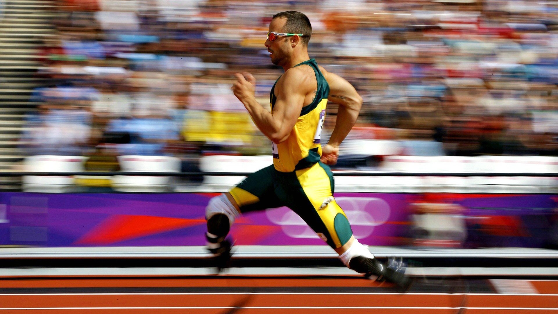 _城市高空攀岩:突破极限,挑战自我_,高空攀岩的方法与技巧